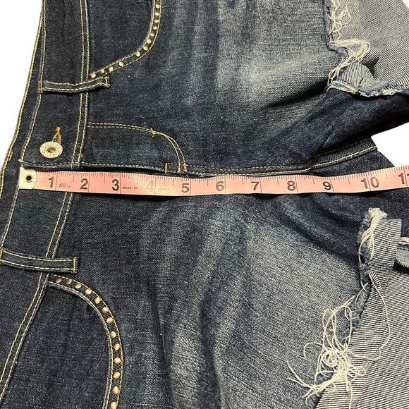 Levis Genuinely Crafted Jean Shorts Size 9 NWOT - Picture 4 of 5